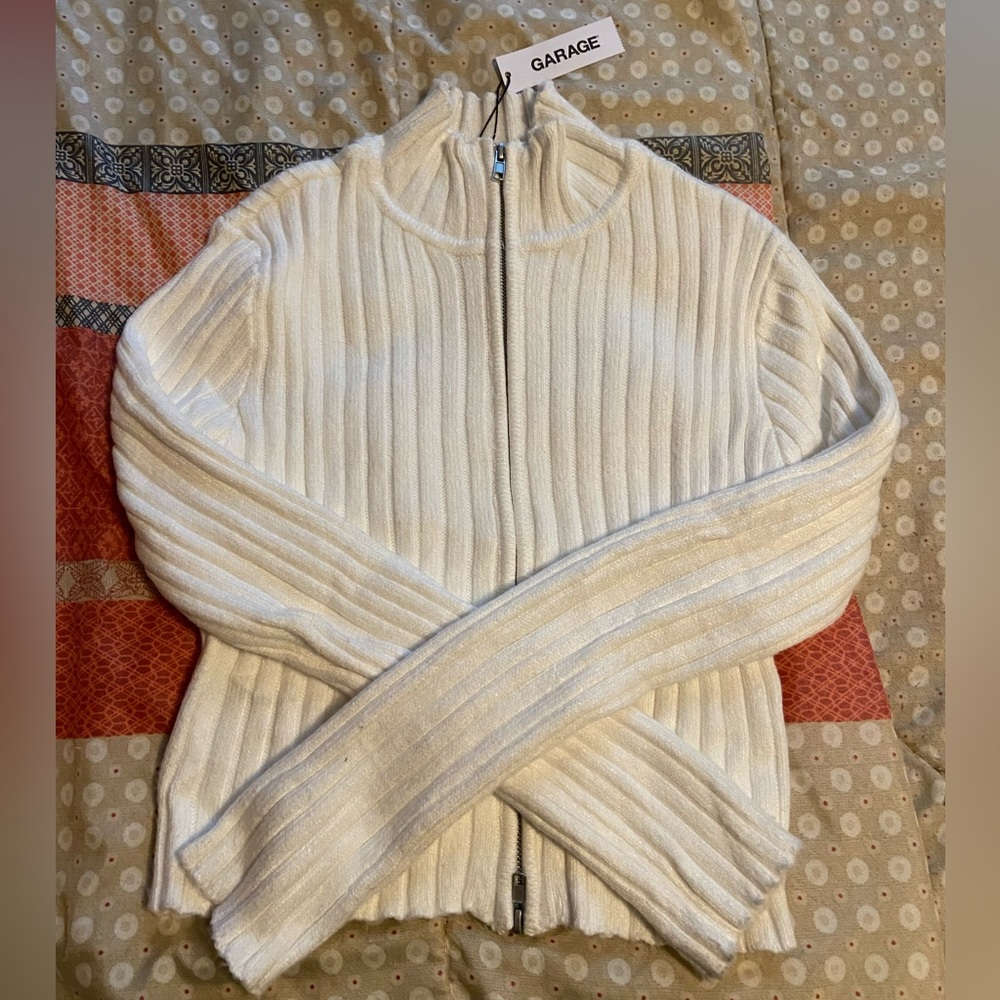 BNWT White Garage Mock neck Zip-Up/Cardigan